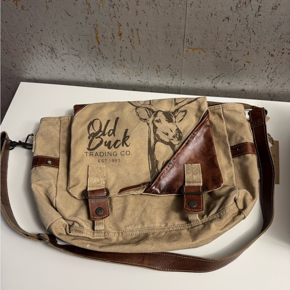 Old Buck Trading Co. Tan and Brown Men's Messenger Bag New With Tags